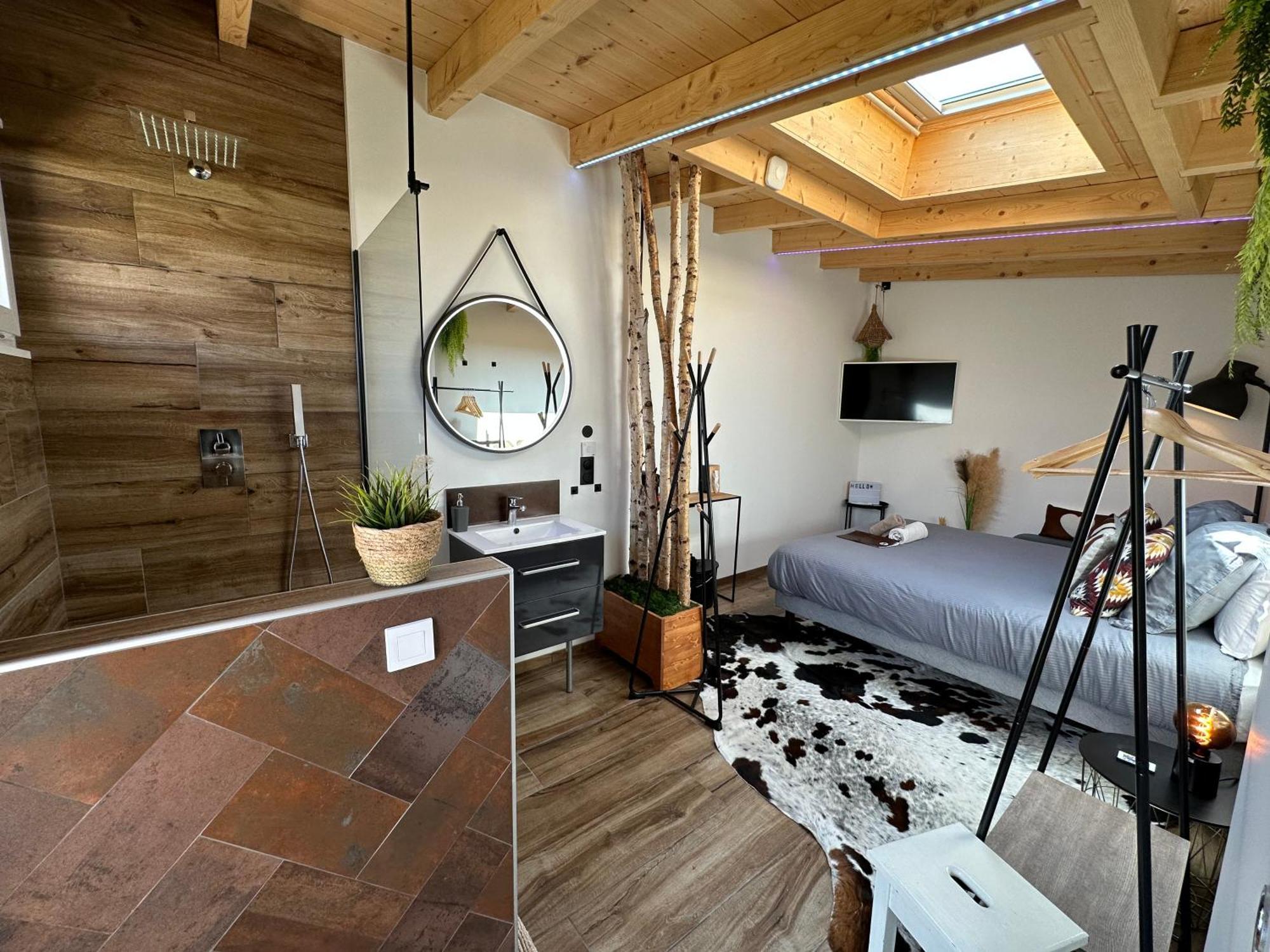 La Villa d'Hélène 2 - Chambres d'hôtes BnB et Appartements - Cluses Exterior foto